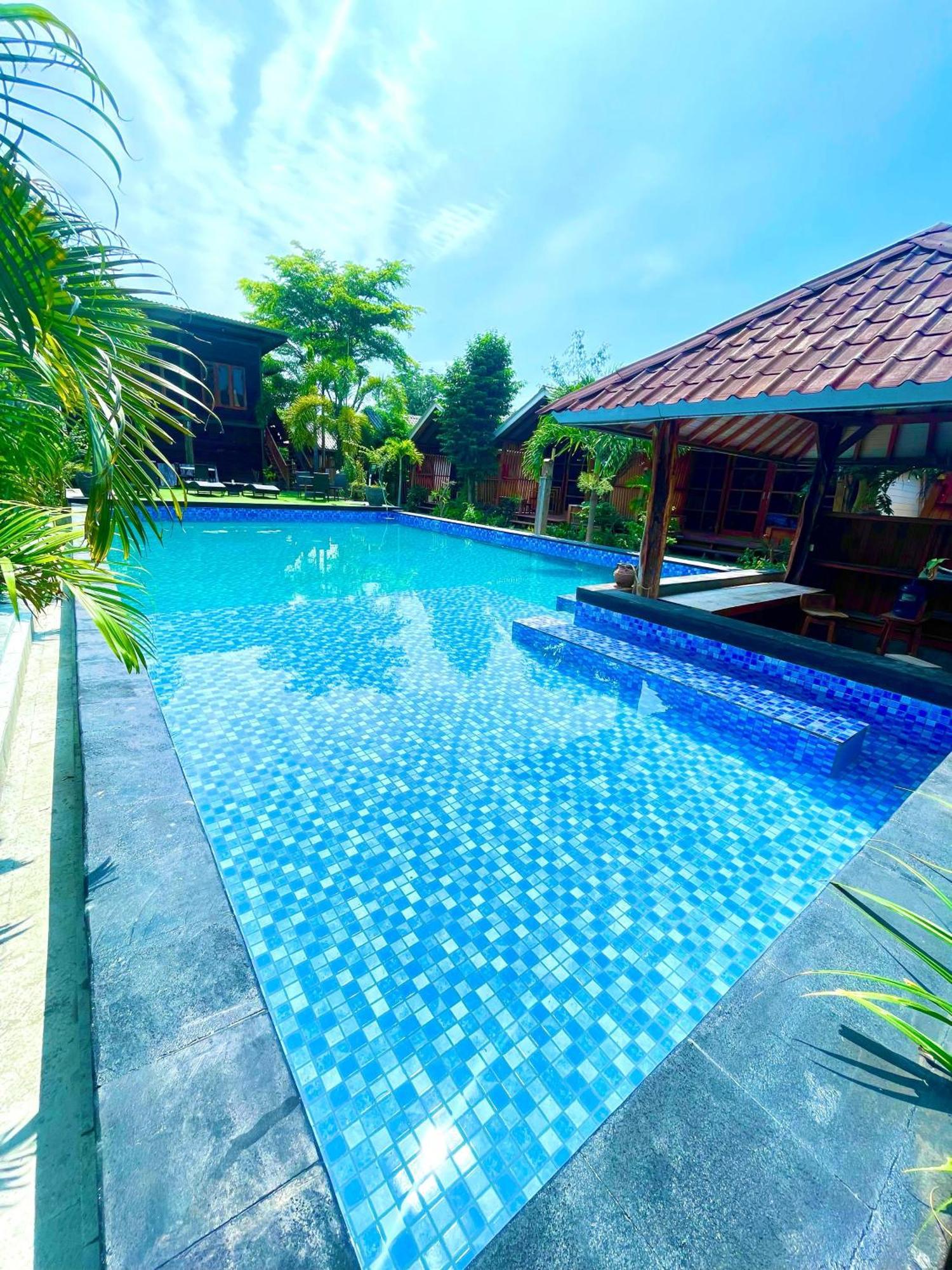 Wah Resort Gili Trawangan Extérieur photo