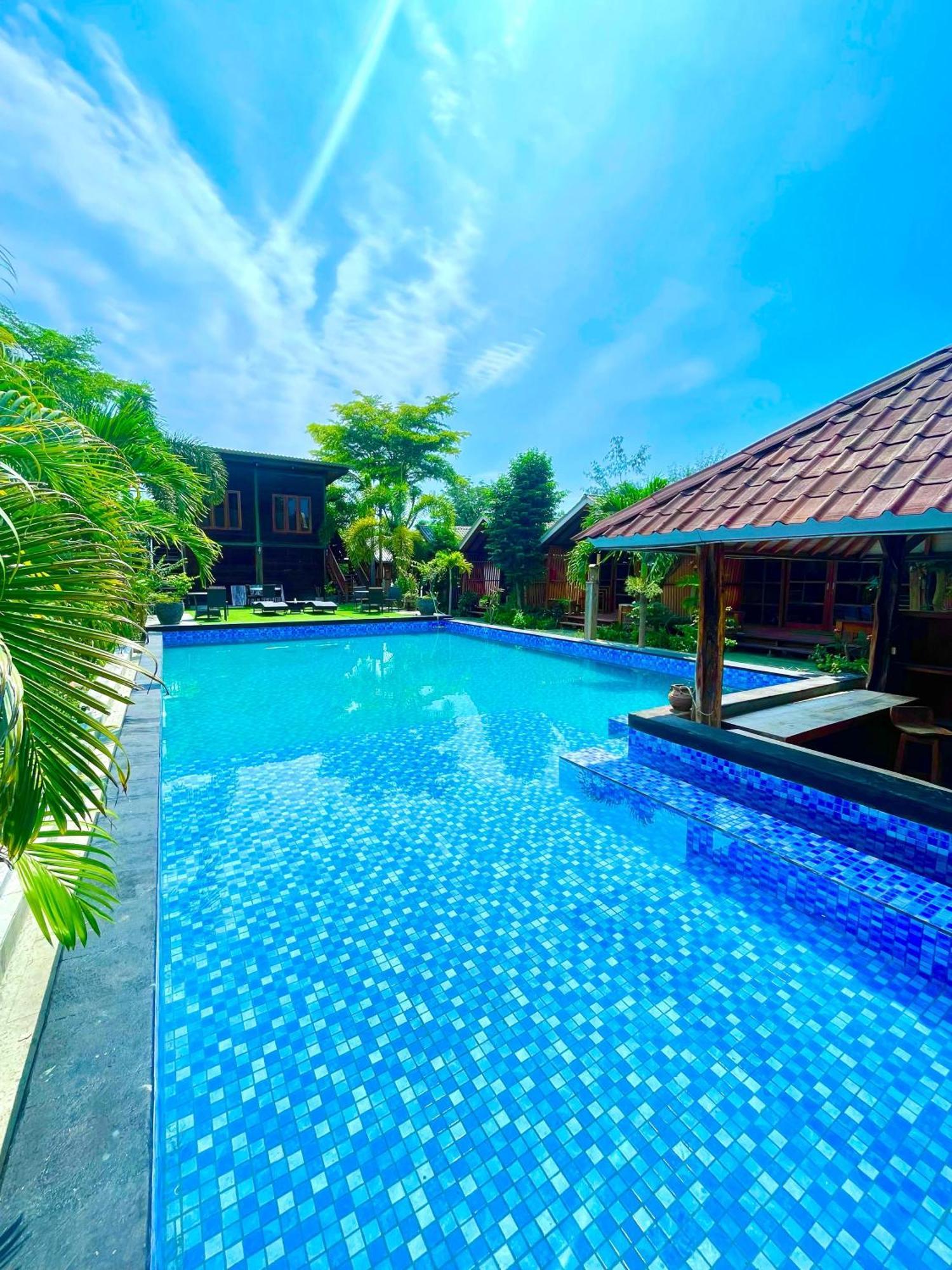 Wah Resort Gili Trawangan Extérieur photo