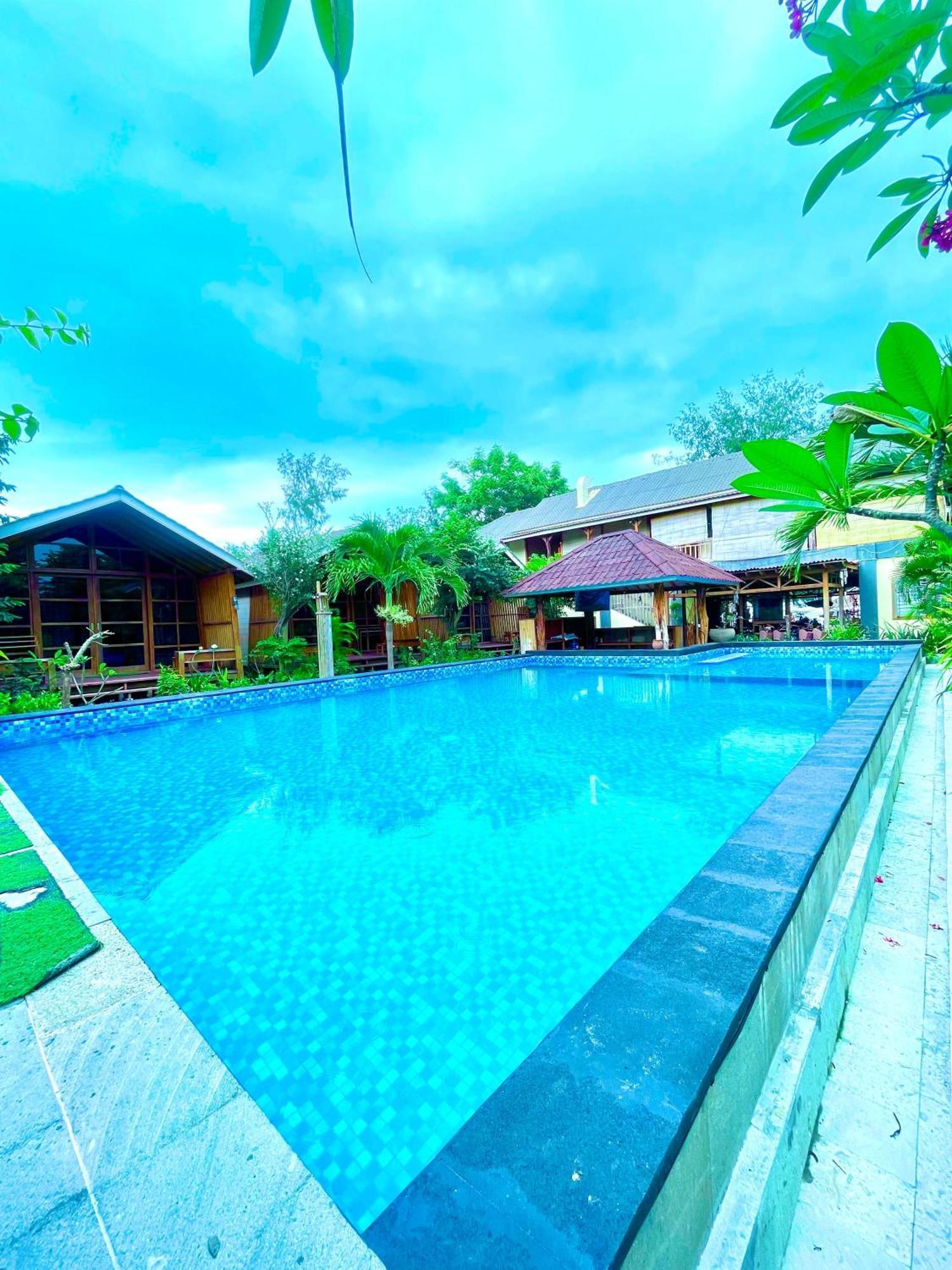 Wah Resort Gili Trawangan Extérieur photo